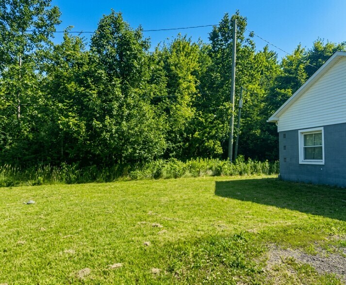 More Photos Of 1724 Youngstown Kingsville Rd NE, Vienna Apartments For Sale