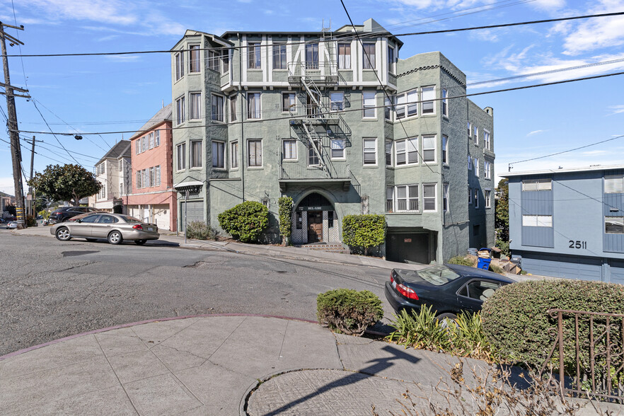 Primary Photo Of 2501 7th Ave, Oakland Apartments For Sale