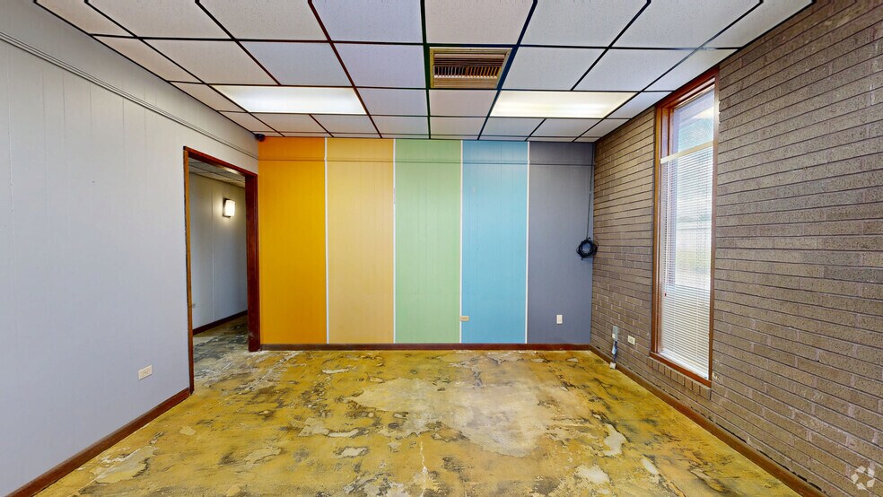 More Photos Of 2830 Breard St, Monroe Office For Sale