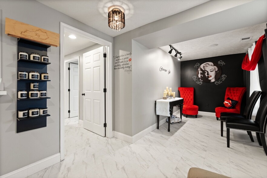 More Photos Of 4418 Main St, Clay City Flex For Sale