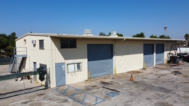 More Photos Of 10565 Limonite Ave, Jurupa Valley Warehouse For Lease