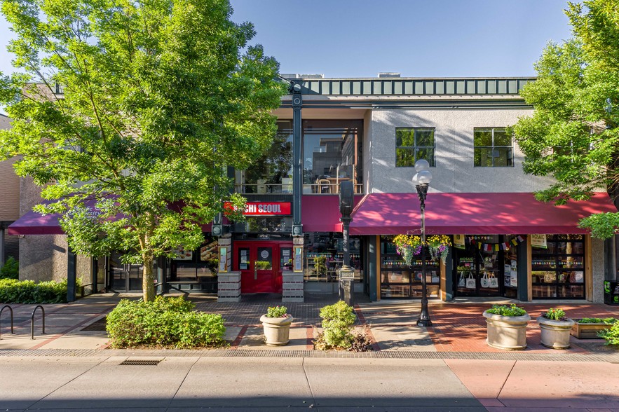 Primary Photo Of 28-30 E Broadway, Eugene Office For Lease