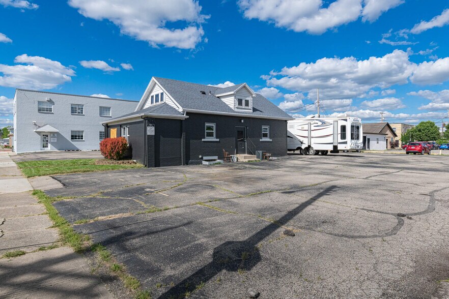 More Photos Of , Fairborn Office For Sale