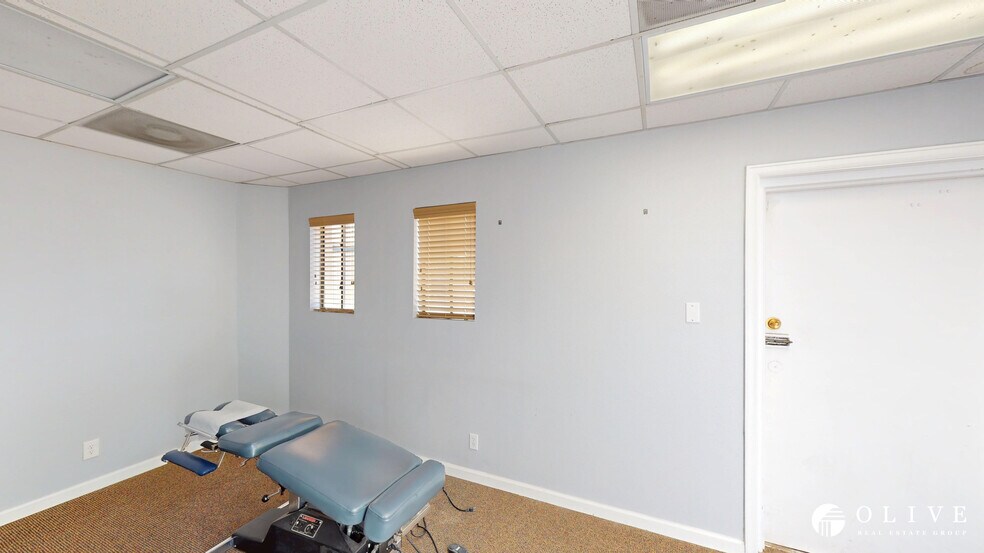 More Photos Of 1511 E Boulder St, Colorado Springs Medical For Sale