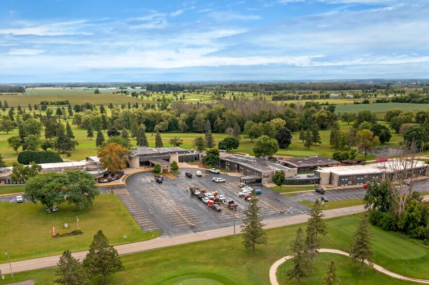 More Photos Of 250 W Church St, Mishicot Hotel For Sale