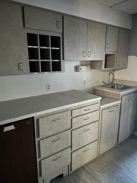 More Photos Of 1385 W State Road 434, Longwood Medical For Lease