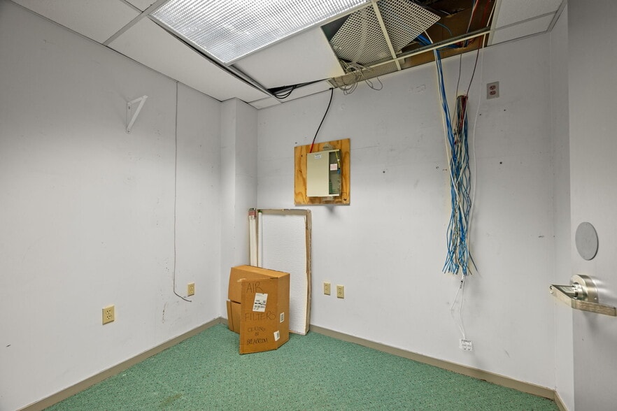 More Photos Of 220 Broadway, Lynnfield Office Residential For Sale