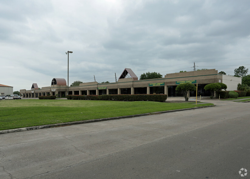 Primary Photo Of 14880 Bellaire Blvd, Houston Daycare Center For Sale