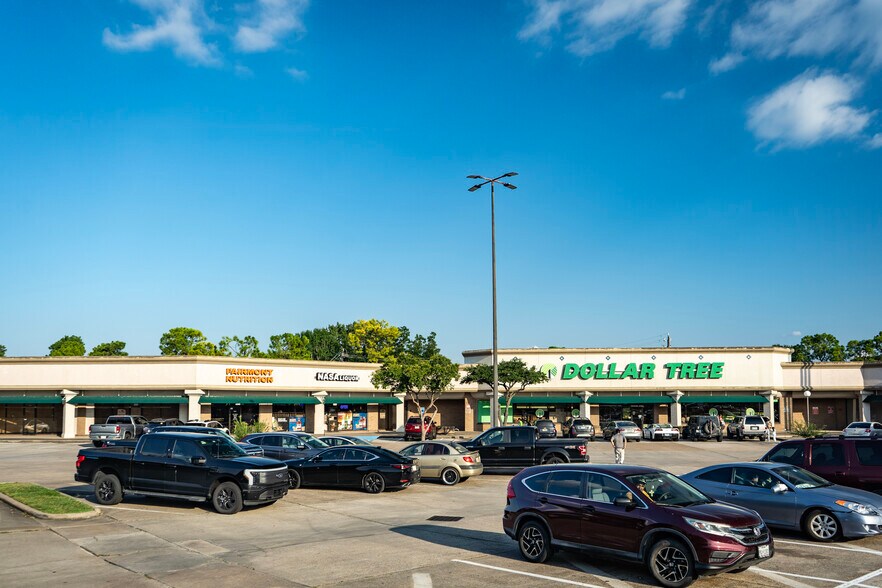 More Photos Of 4802-4930 Fairmont Pky, Pasadena General Retail For Sale