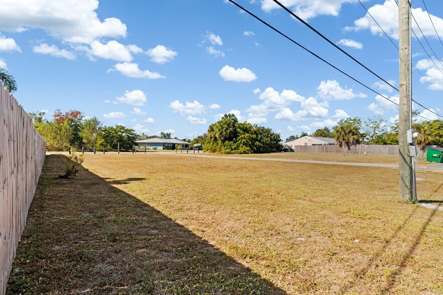 More Photos Of 2421 Tamiami Trl, Port Charlotte Office For Sale