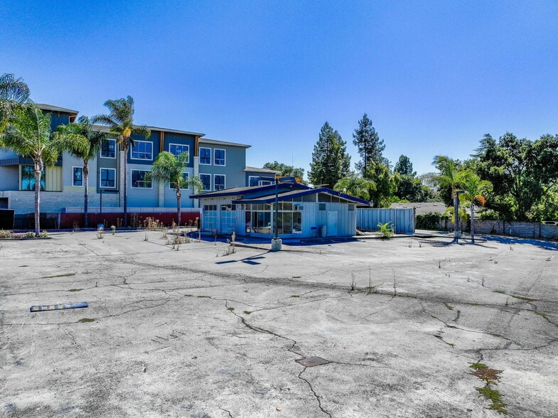 More Photos Of 2355 S Bascom Ave, Campbell Freestanding For Sale