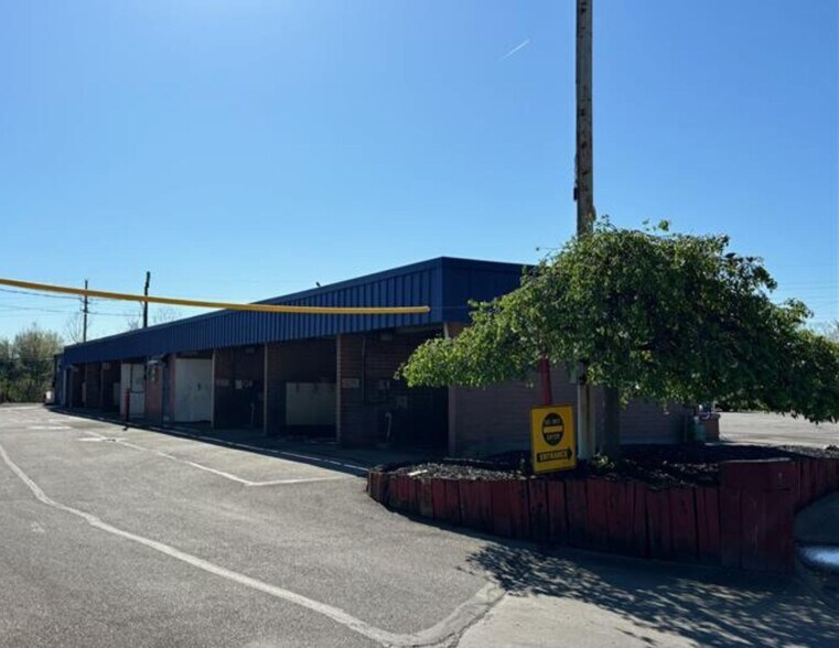 More Photos Of 3363 W 140th St, Cleveland Carwash For Sale