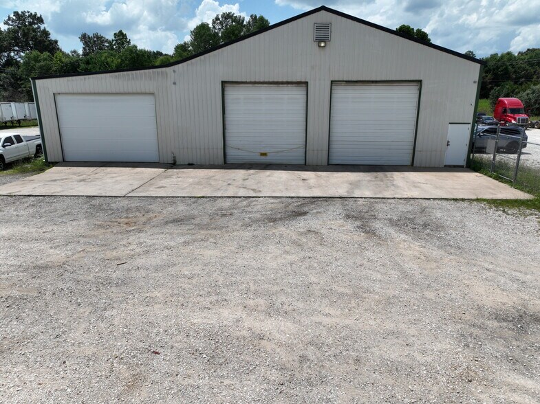 More Photos Of 100 Star Connection Dr, Wright City Warehouse For Sale