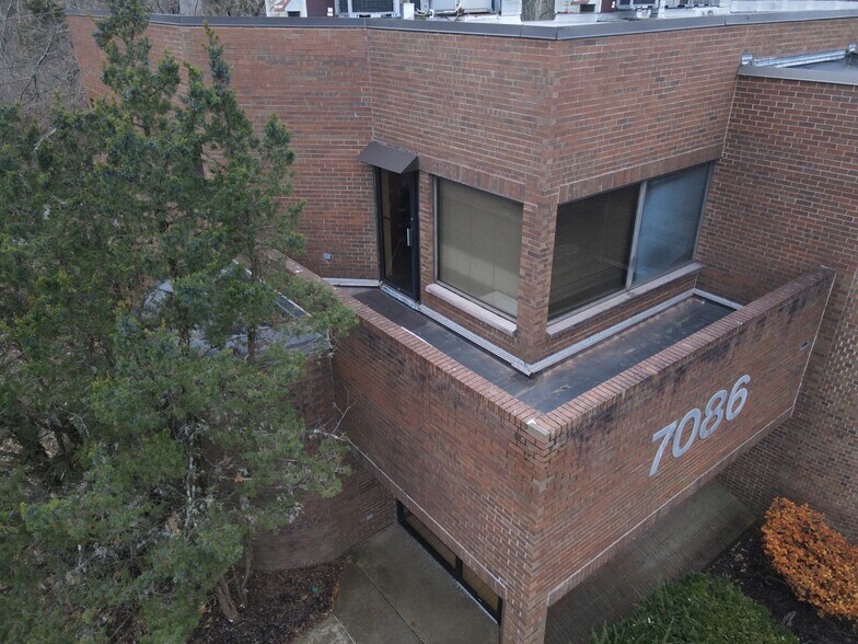 More Photos Of 7086 Corporate Way, Dayton Office For Lease