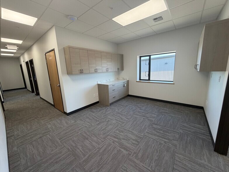 More Photos Of 3830 Olympic Ave, Spokane Warehouse For Lease