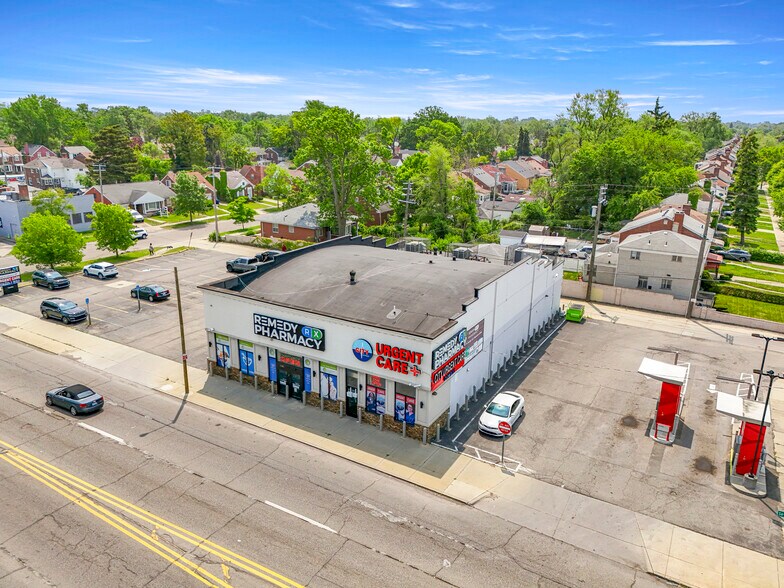 More Photos Of 13403 W 7 Mile Rd, Detroit Medical For Lease