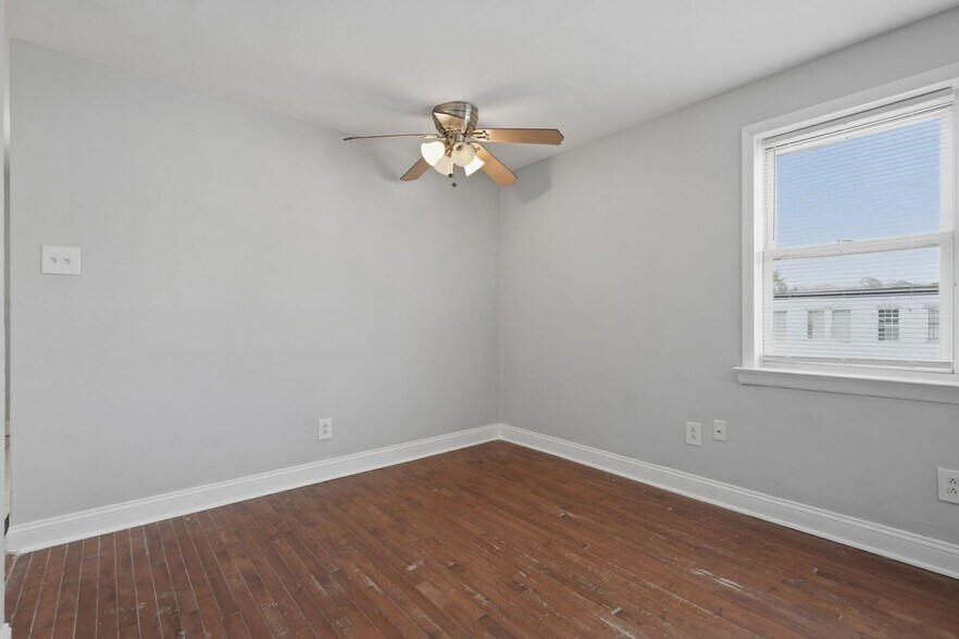 More Photos Of 230 E Sharpnack St, Philadelphia Multifamily For Sale