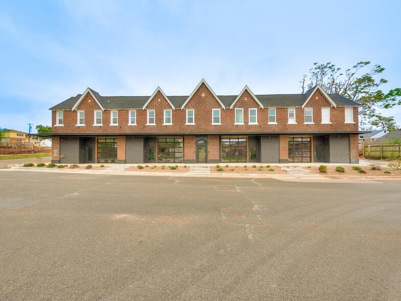 More Photos Of 1216 N Blackwelder Anx, Oklahoma City Apartments For Sale