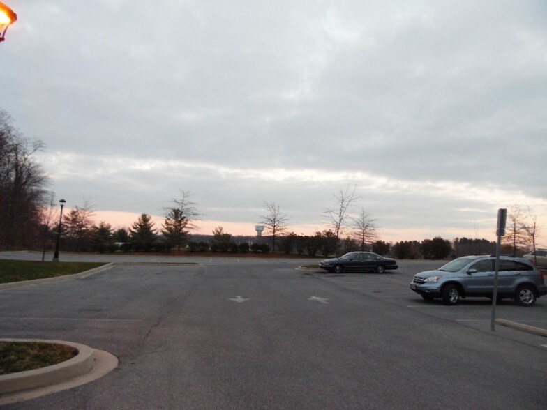 More Photos Of 205 Center St, Mount Airy Medical For Lease