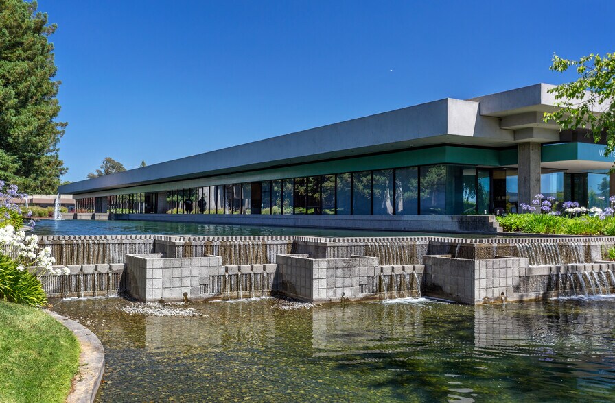 More Photos Of 70 Stony Point Rd, Santa Rosa Office For Lease