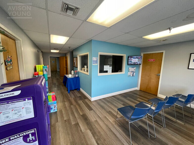 More Photos Of 300 Franklin St, Ocoee Office For Sale