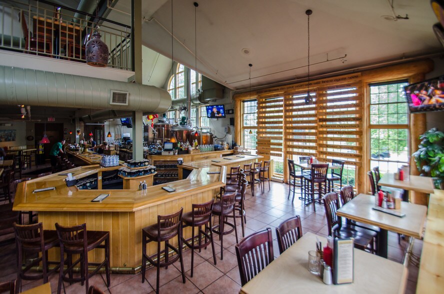 More Photos Of 3 Main St, New Paltz Restaurant For Sale