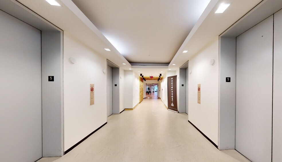 Primary Photo Of 7200 Wisconsin Ave, Bethesda Office For Lease