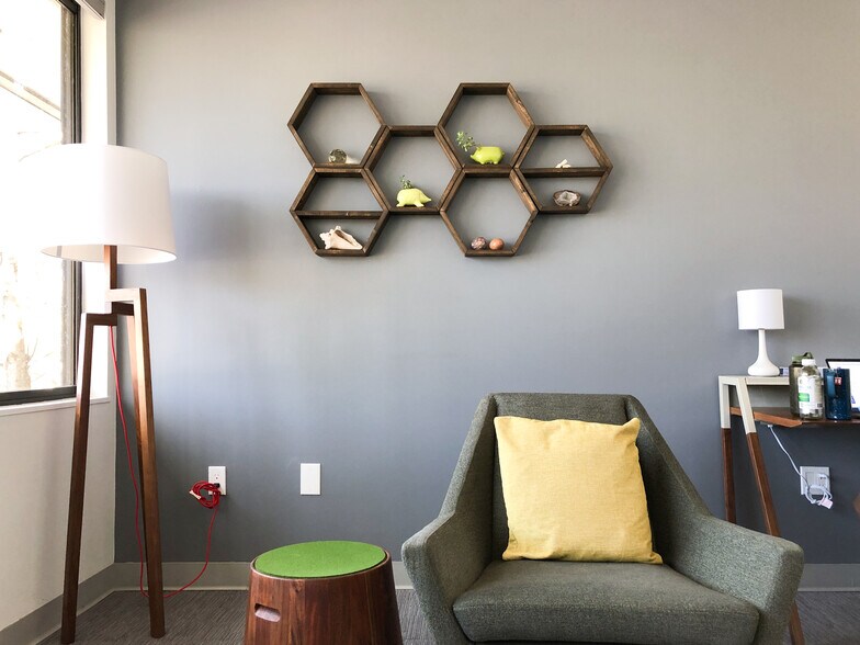 More Photos Of 300 Tamal Plz, Corte Madera Office For Sale