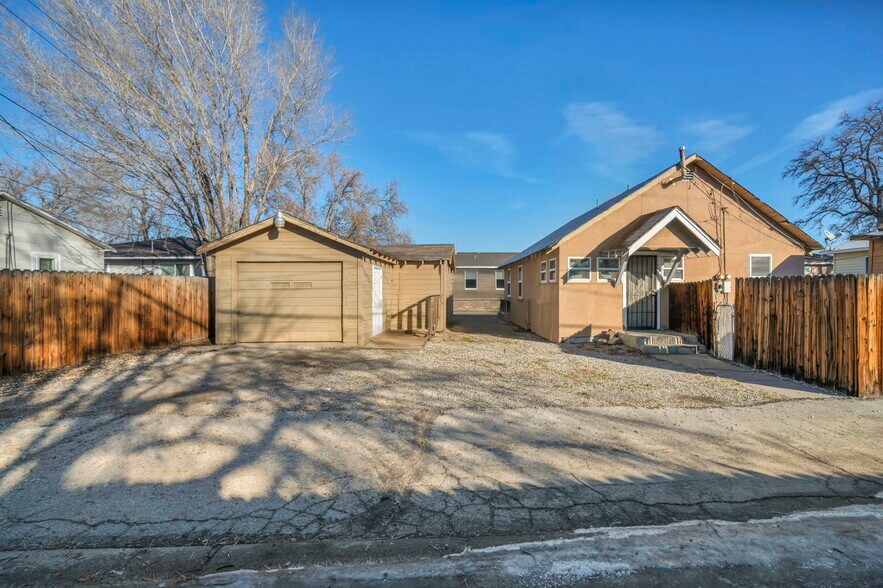 More Photos Of 1947-1949 H St, Sparks Apartments For Sale