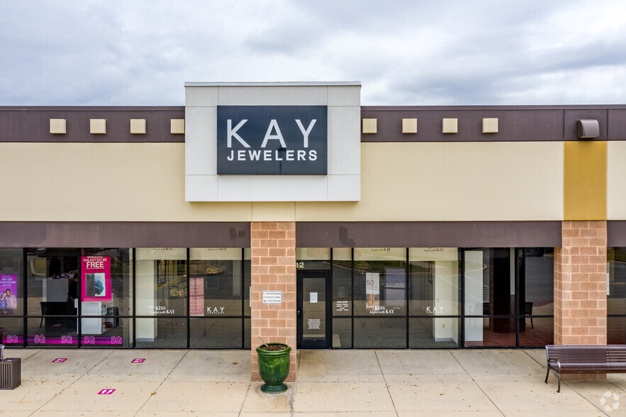 More Photos Of 8238-8356 Agora Pky, Schertz Unknown For Lease