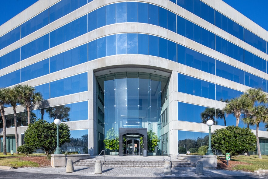 More Photos Of 5955 T G Lee Blvd, Orlando Office For Lease