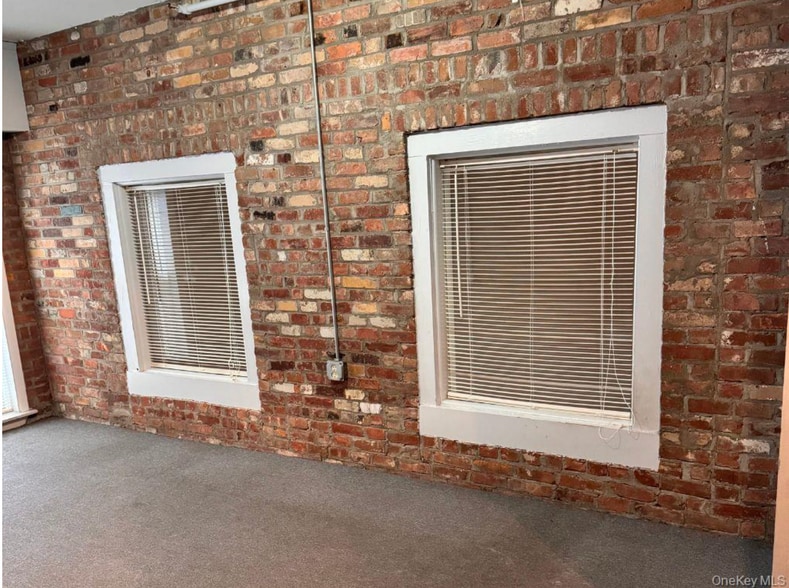 More Photos Of 175 Main St, Ossining General Retail For Lease