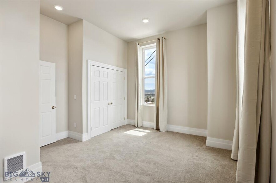 More Photos Of 140 W Park St, Butte Apartments For Sale