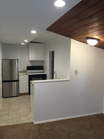More Photos Of 215 Riverside Dr, Cocoa Apartments For Sale
