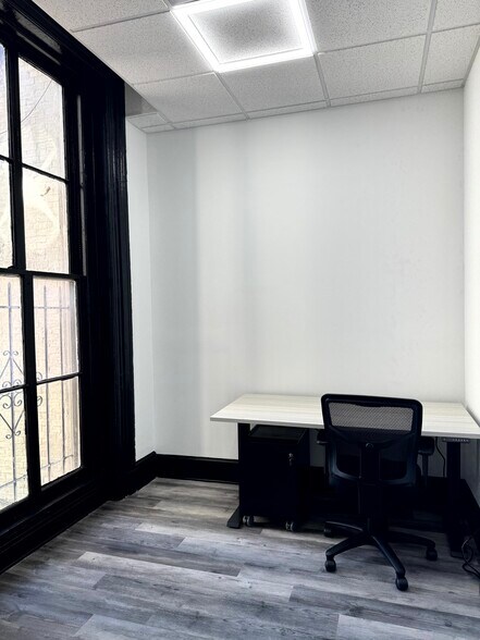 More Photos Of 2131 Maryland Ave, Baltimore Apartments For Lease