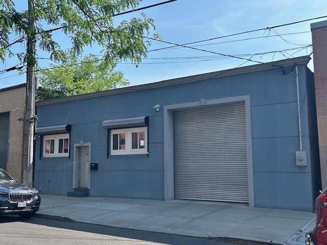 Primary Photo Of 1041 E 46th St, Brooklyn Warehouse For Sale