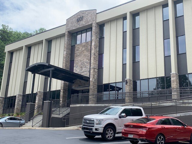 More Photos Of 601 Vestavia Pky, Birmingham Medical For Lease