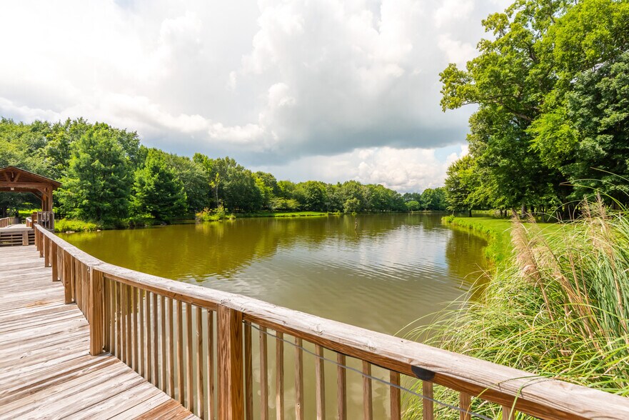 More Photos Of 565 Owens Gin Rd NE, Calhoun Lodge Meeting Hall For Sale