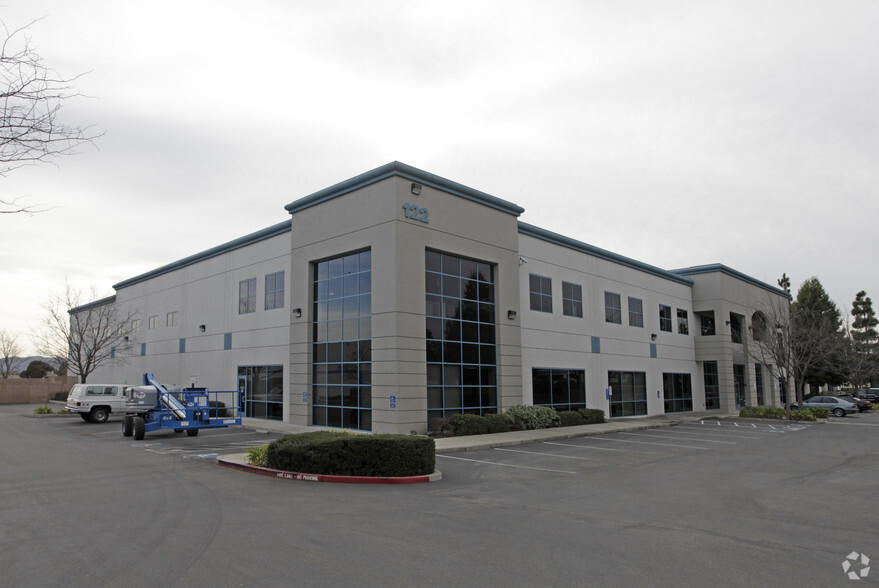 Primary Photo Of 122 Lindbergh Ave, Livermore Light Manufacturing For Lease