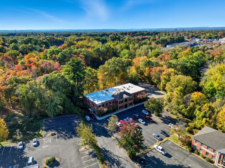 More Photos Of 294 N Main St, East Longmeadow Medical For Lease