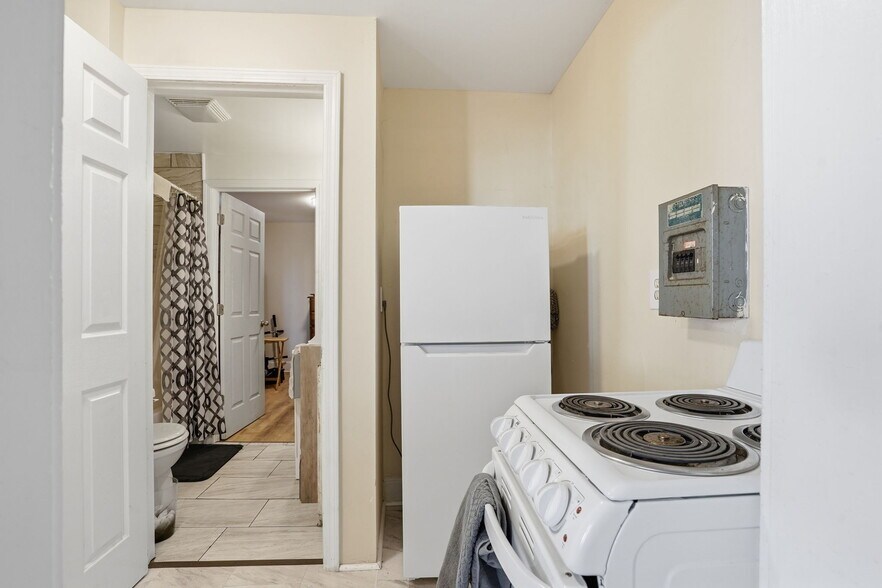 More Photos Of 7 Tremont Ave, Binghamton Apartments For Sale