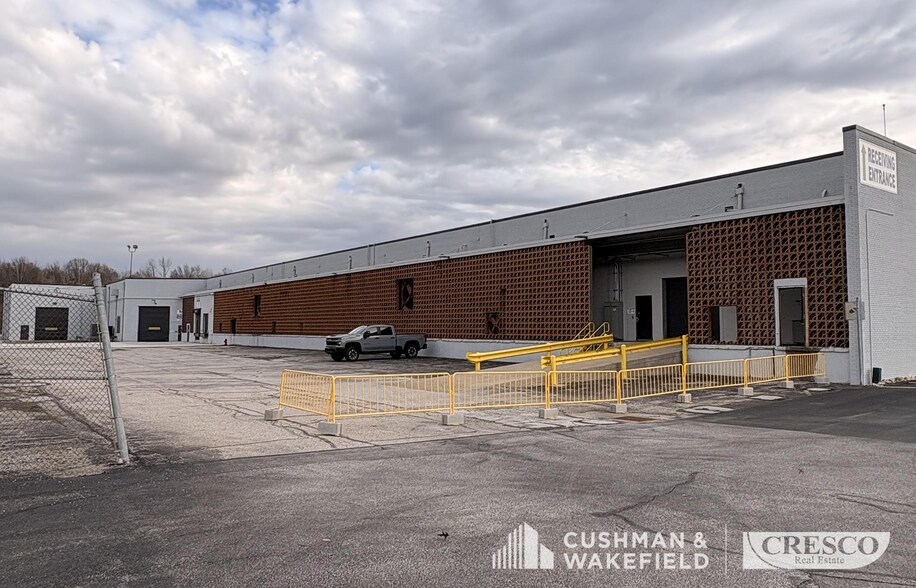Primary Photo Of 3175 Gilchrist Rd, Mogadore Warehouse For Lease
