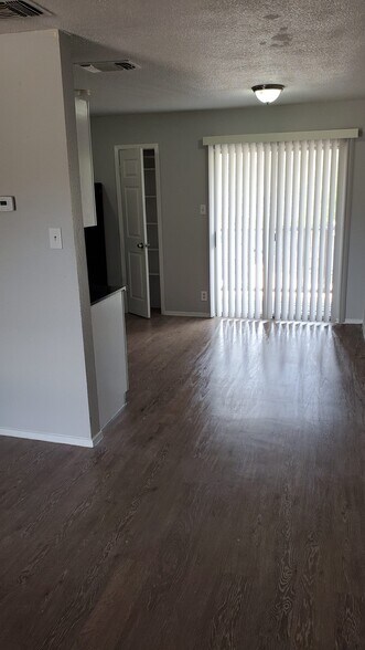 More Photos Of 430 Kendalia Ave, San Antonio Apartments For Sale