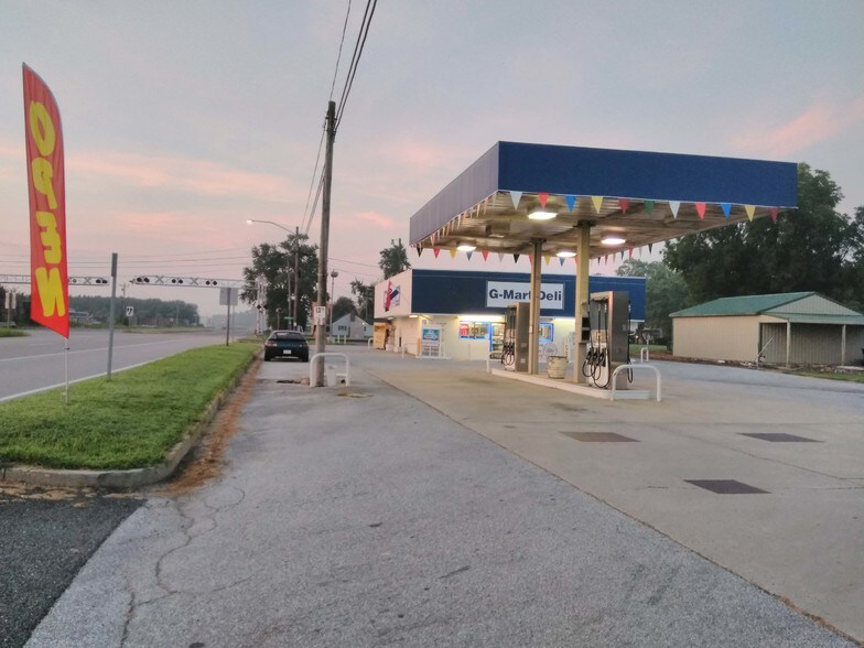 More Photos Of 3865 Ocean Gtwy, Linkwood Service Station For Sale