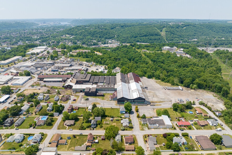 Primary Photo Of 670 Pennsylvania Ave, Rochester Warehouse For Sale