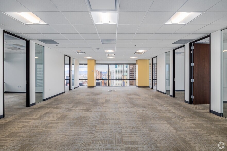 More Photos Of 1600 Stout St, Denver Medical For Lease