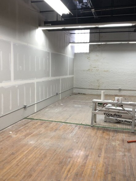 More Photos Of 2-20 Brighton Ave, Passaic Warehouse For Lease