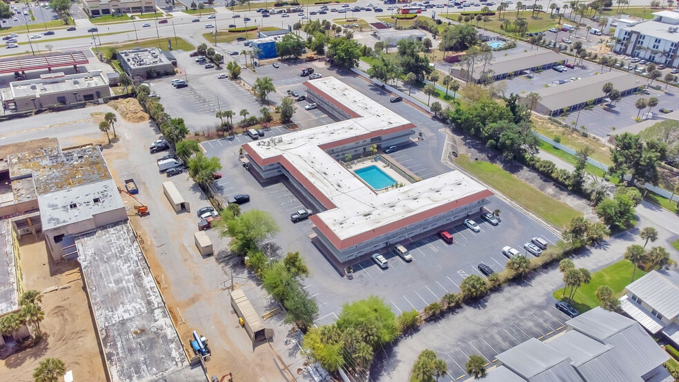 More Photos Of 7455 W Irlo Bronson Memorial Hwy, Kissimmee Hotel For Sale