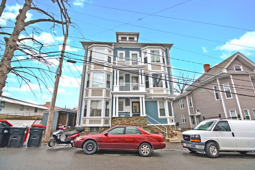 More Photos Of 25 Portland St, Haverhill Multifamily For Sale