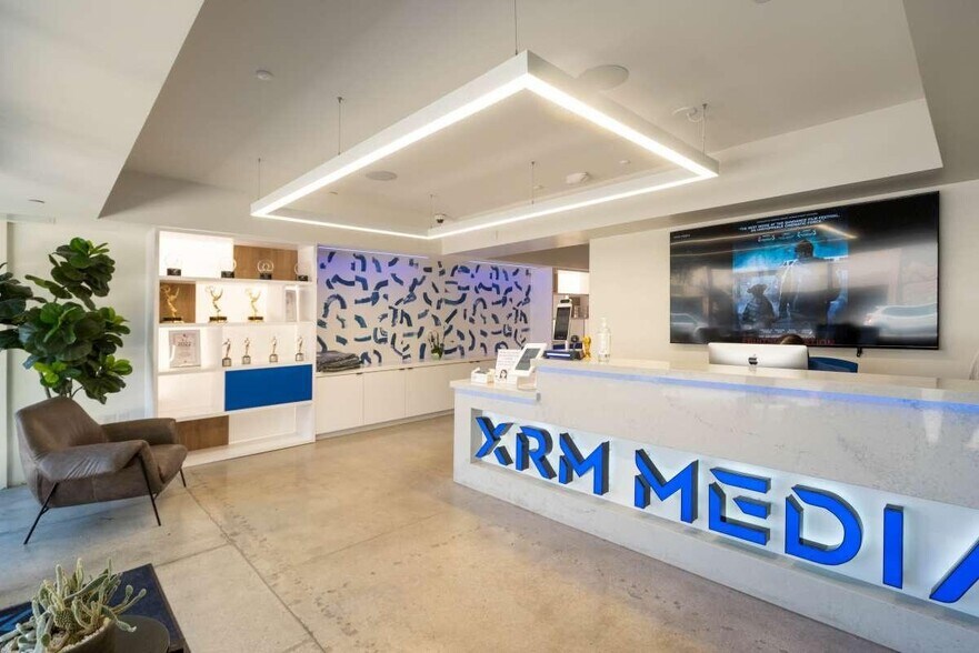 More Photos Of 2525 N Naomi St, Burbank Movie Radio TVStudio For Sale